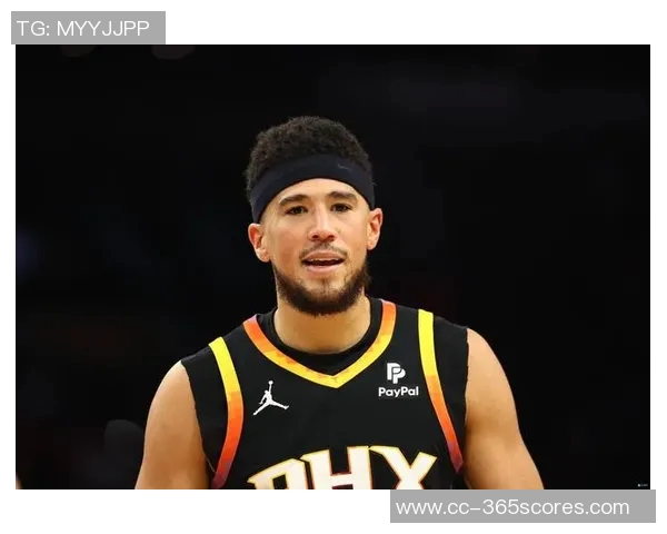 布克全能表现助力球队胜利16投10中罚球9中11贡献30分9篮板5助攻2抢断正负值高达21