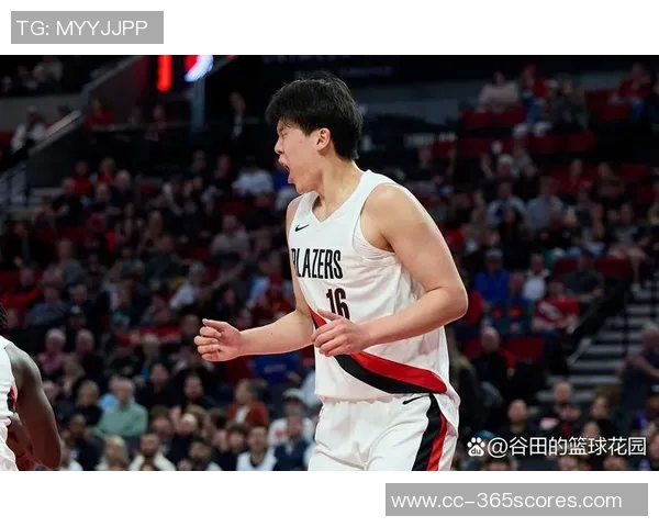 快船半场战报杨瀚森缺阵球队落后开拓者6分大洛表现出色贡献19分哈登也有14分进账