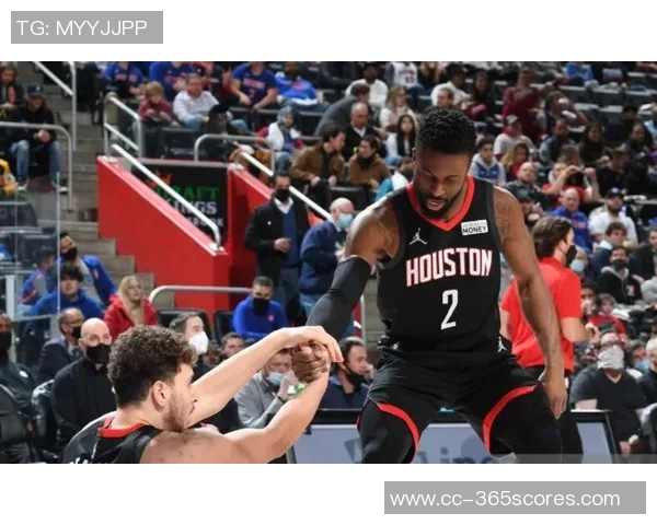 阿隆戈登替补出战24分钟贡献14分9篮板5助攻状态回暖