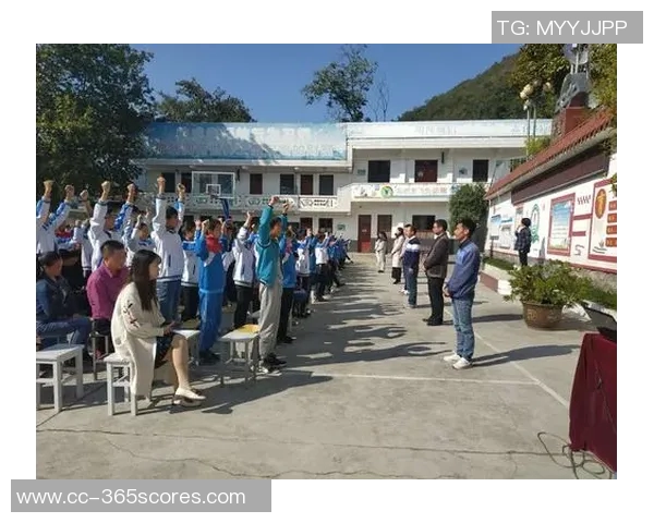 贺炜:面对失利中国队不必气馁未来仍需努力和提升 贺炜:面对失利中国队不必气馁未来仍需努力和提升