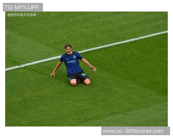 国米深入评估邓弗里斯战术价值佩里西奇仍在引援目标之列 国米深入评估邓弗里斯战术价值佩里西奇仍在引援目标之列