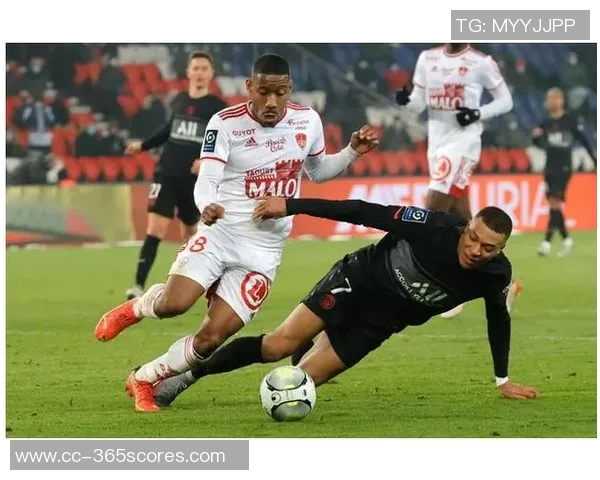 法甲分析：摩纳哥主场挑战艰巨巴黎对决里尔期待精彩表现